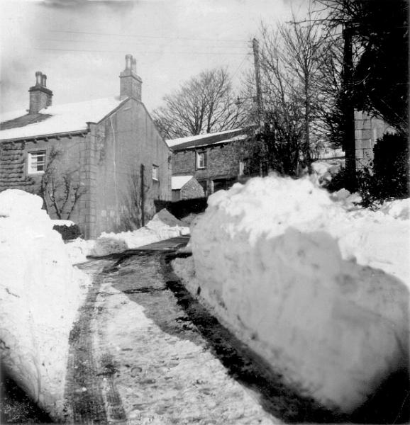 Old Moor Lane- Town Head - Snow 1947.jpg - Old Moor Lane - Town Head - Snow of 1947